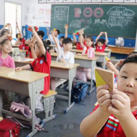 期末“游考嘉年华”，无纸测评促成长