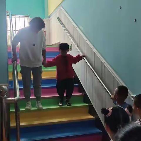 碧水兰庭幼儿园太阳🌞二班快乐一周