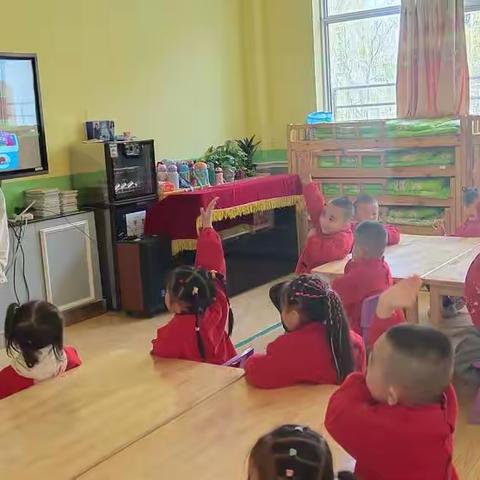 碧水兰庭幼儿园月亮🌙一班一周活动