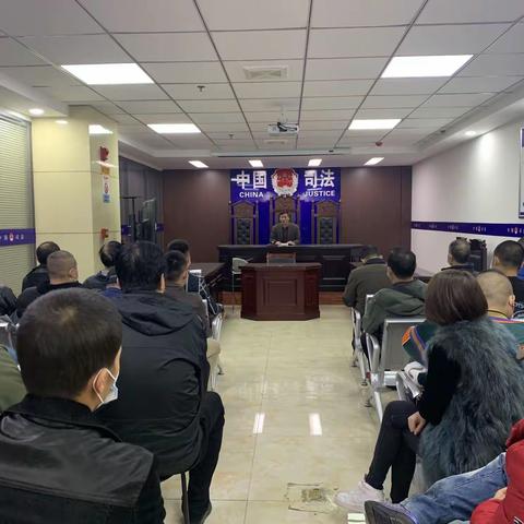 加强教育学习，提高法制观念
