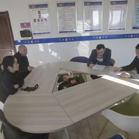 发挥人民调解作用，解决群众急难愁盼问题