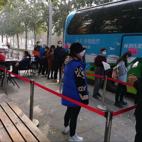 加强疫苗接种 巩固免疫屏障十北社区全力推进新冠疫苗第三针接种