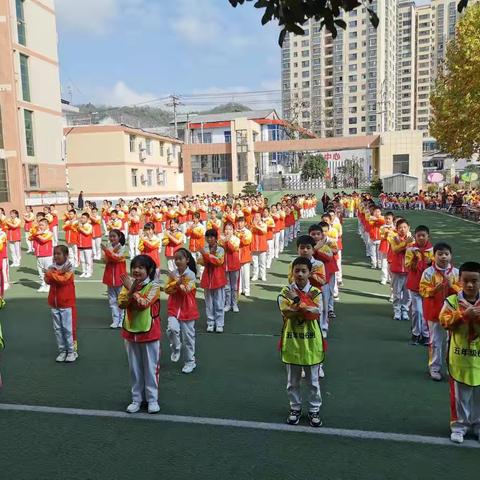 五年级（6）班--十一月精彩校园生活回顾