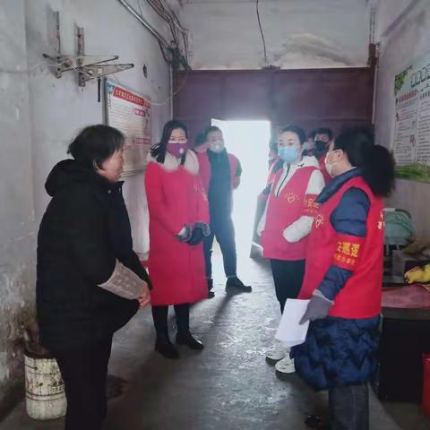 疫情在控制   志愿者在逆行