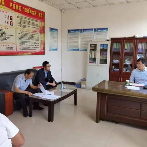 现场指导察实情     摸排整改严落实