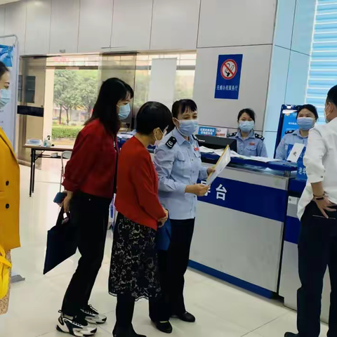省局非税收入处党支部与定安县税务局第一税务分局党支部开展“学党史悟思想 联学共建开新局”活动