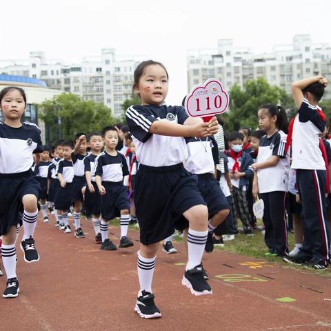 小帆船中队之第四周