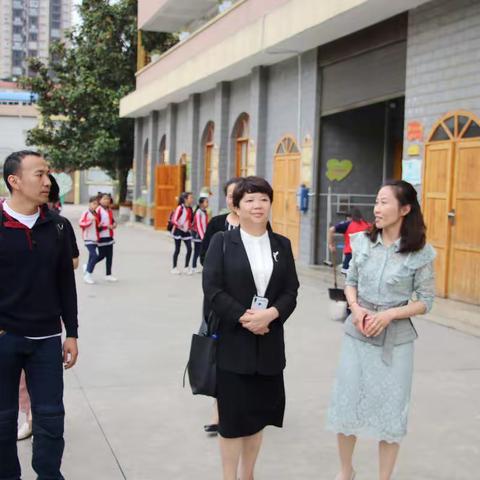 贵州师范大学心理学院副教授硕士生导师黄亚夫到钟山区第四小学调研心理健康教育工作