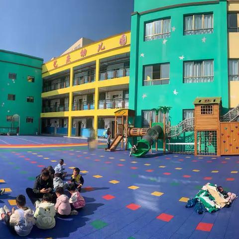 正安艺庆幼儿园———中二班小朋友们的美好时光