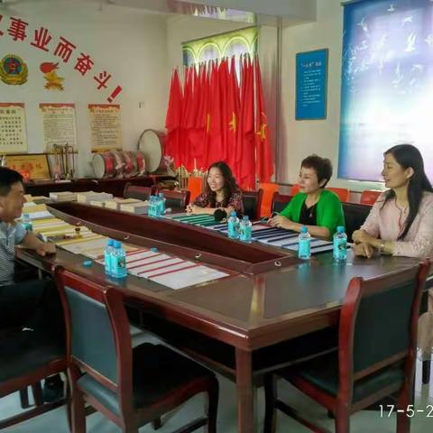 教育督导 引领方向 ——丛台区教研室教育督导评估贾村学校工作