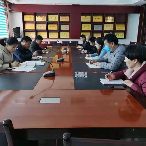 定陶区教体局机关第一党支部开展 2月份主题党日活动