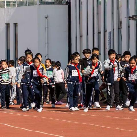 小飞人勇夺第一