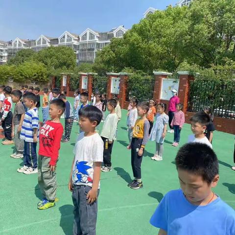 体育课堂展风采 教研活动促成长——华城小学体育教研活动