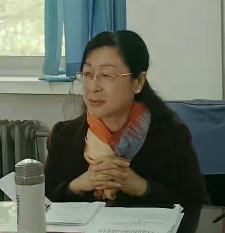 崔助理带领教研室及督导室成员再次学习《“向郭莉莉学习，找差距，转作风，讲奉献，有作为”活动实施方案》