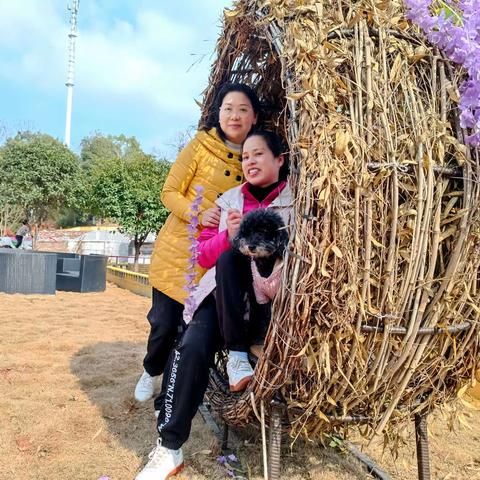 打卡李峰山庄。