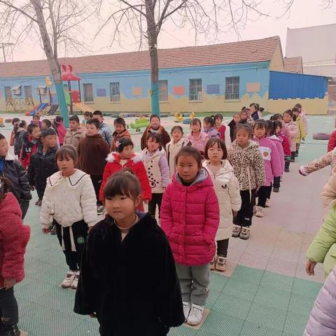 与最美好的你重逢——阿凡提幼儿园大一班