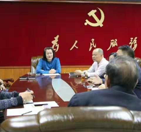 观澜党工委民生微实事一一桂花社区召开和谐家庭座谈会