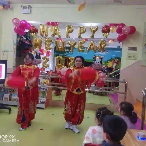 俊国托幼点新年联欢--《庆元旦，迎新年》