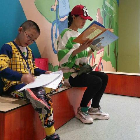 娃娃看世界（一）――科技馆