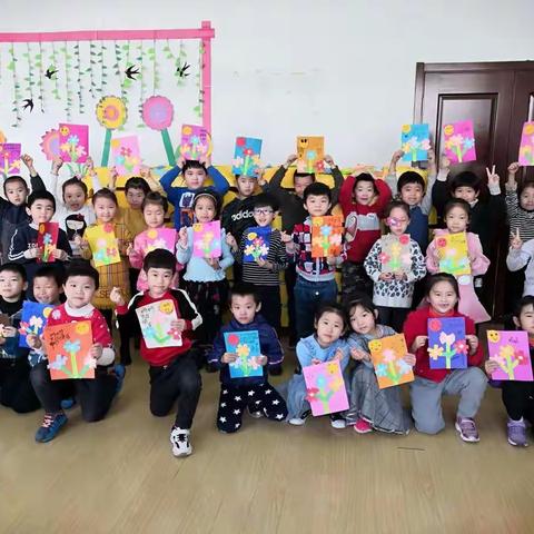 “感恩常在，让爱延续”—妇儿活动中心幼小衔接班“庆三八”活动纪实