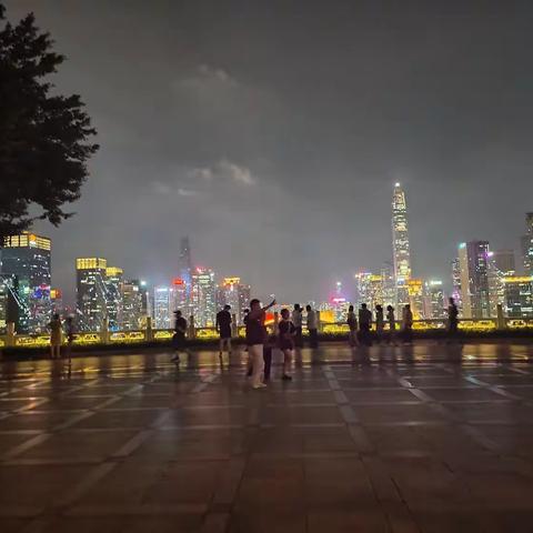 言必信，行必果。人生最大的财富，就是诚信，守信方得人心。