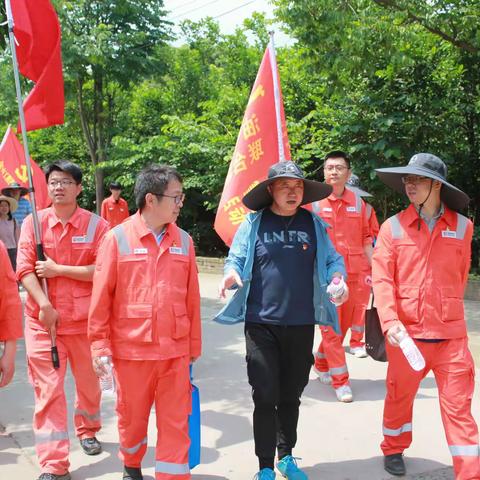 区安委办组织区发改局、应急管理局联合发起 “喜迎亚运省运 防汛除险保安”油气长输管道巡线主题党日活动