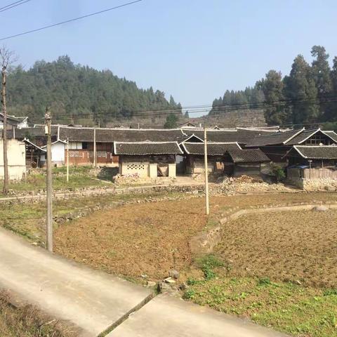 余庆花山苗家欢迎您
