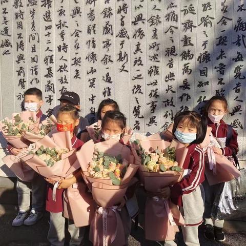 平凡生活里的不凡之光——红小一（4）班的抗疫家长们