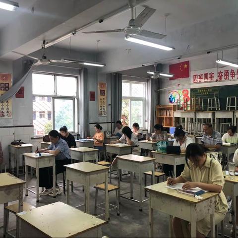 学习新课标  提升学科素养——濮阳市第四中学政史地组