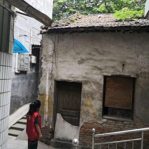 贡院门社区假日值班安全不放松