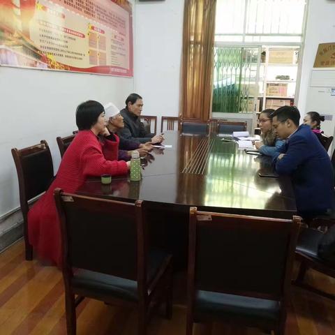 法律进社区，调解促和谐