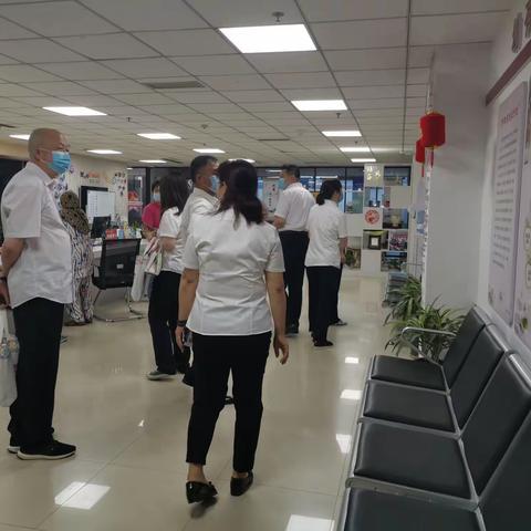 贡院门社区参加“中国石油开放日”活动