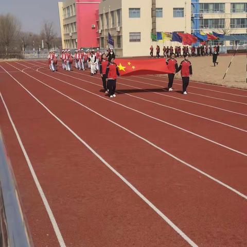 超越自我，勇夺第一——羊口中心小学春季运动会火热进行