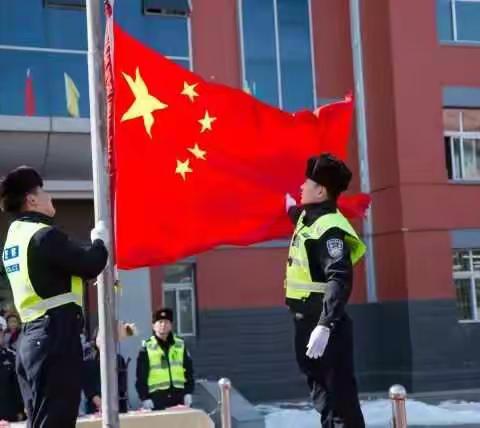 我就在你身边 ---磴口交警及时救助走失妇女