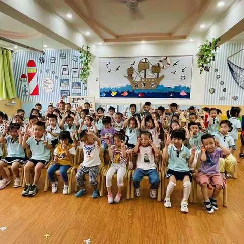 双盈幼儿园小班组生日会