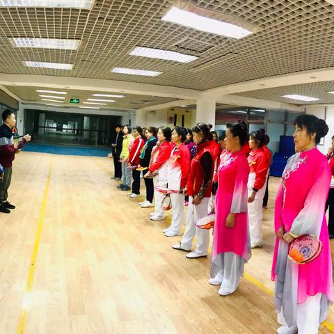 热烈祝贺北京市柔力球双拍双球参赛表演队成立啦！