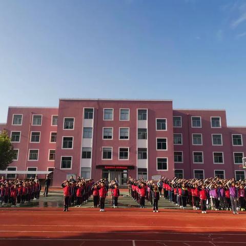 借助教学视导，提升教学质量