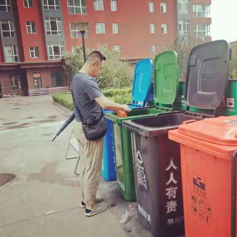 西街街道火车站社区垃圾分类工作动态