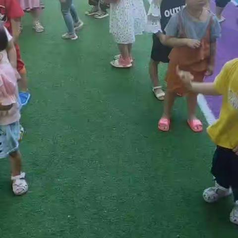 （感恩幼儿园记）录孩子们的学习生活