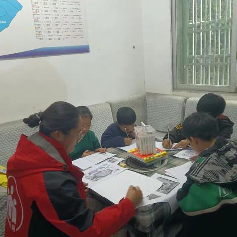 群新村童伴之家开展“宪法宣传周”系列活动
