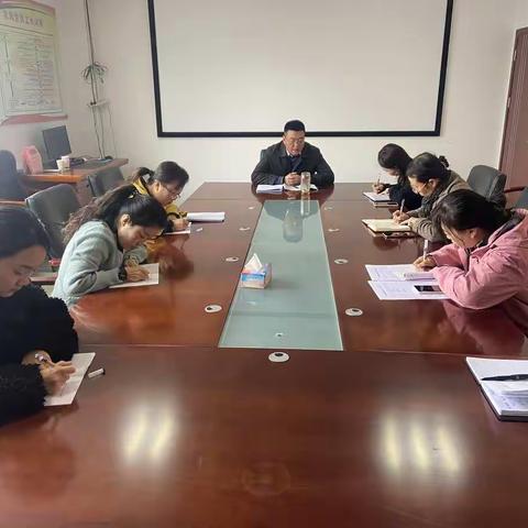 宜君县档案局传达学习党的二十大精神