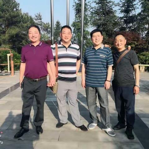 忆同窗、再回首