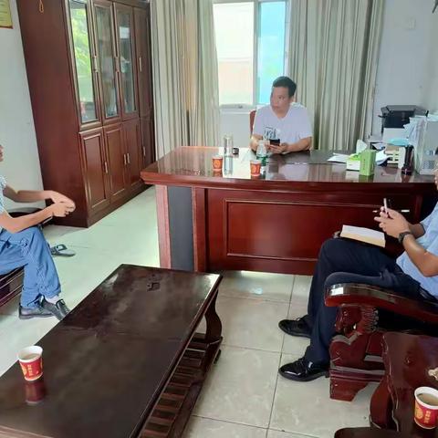 葛溪乡检查组赴漆工镇开展优化营商环境交叉暗访检查工作