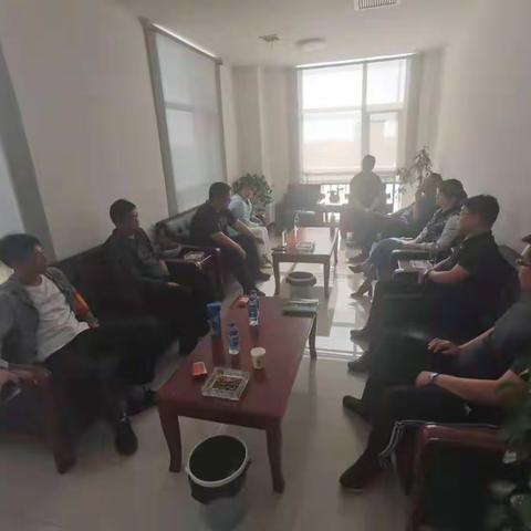 淞江街道四举措做好“三夏”生产、秸秆禁烧工作