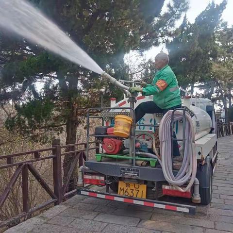 当好“值守人”   织密“安全网”