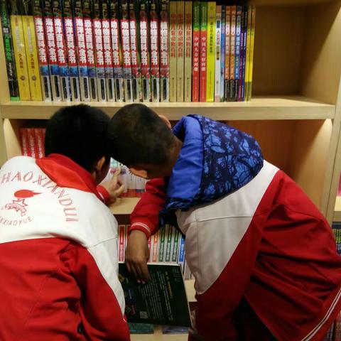 我和图书有个约会 ――小蜜蜂中队自主阅读之旅第二期