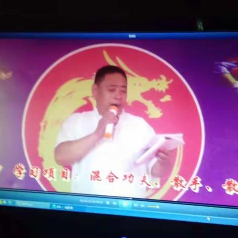 三拳道武校常年招生啦！学习内容:少林拳，八极拳截拳道，跆拳道，散打格斗，擒拿，女子防身术等！招生对象6岁以！