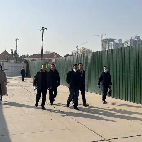 区委常委、区政法委书记潘焕乔走访调研大雁塔街道青龙寺组团棚户区改造重点项目