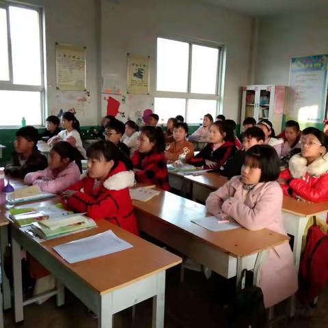 学习雷锋精神    共创和谐校园！——六二班雷锋活动掠影