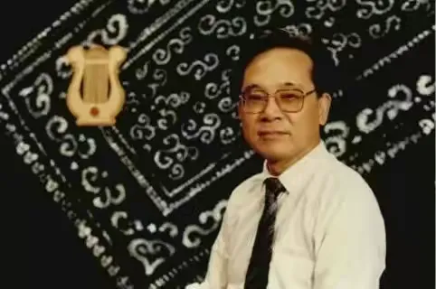 秋光连波 桂子飘香，——缅怀敬爱的连波老师